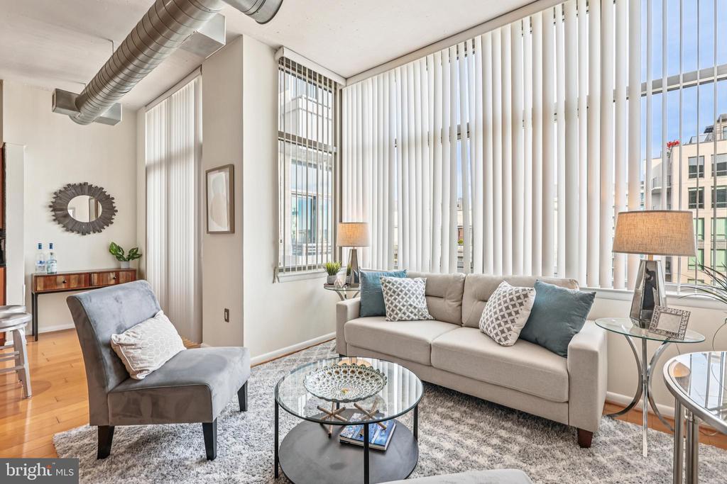 811 4TH STREET NW 1014