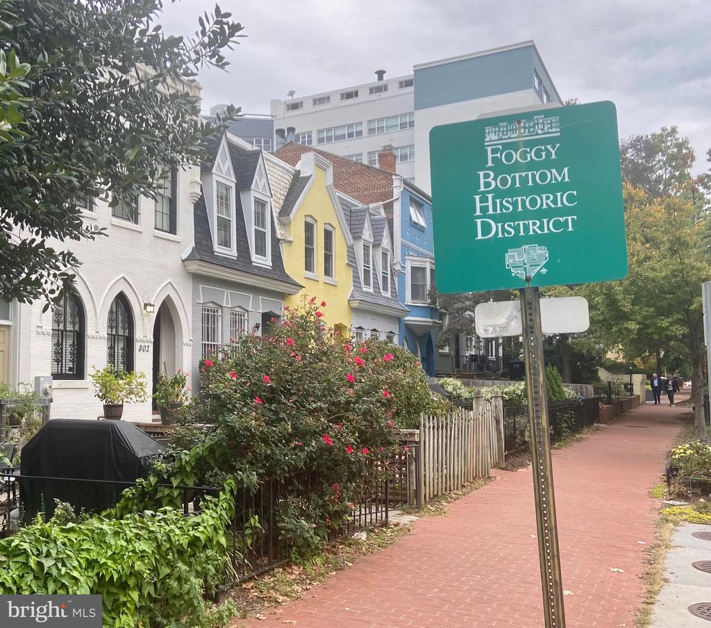 2475 VIRGINIA AVENUE NW 429