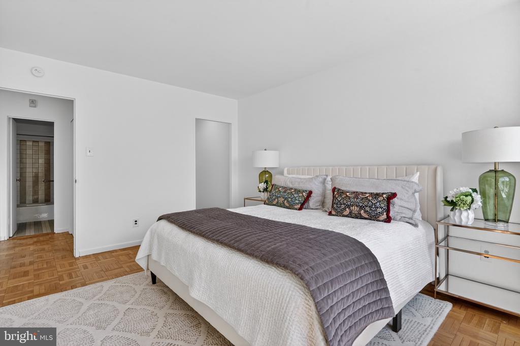 2475 VIRGINIA AVENUE NW 429