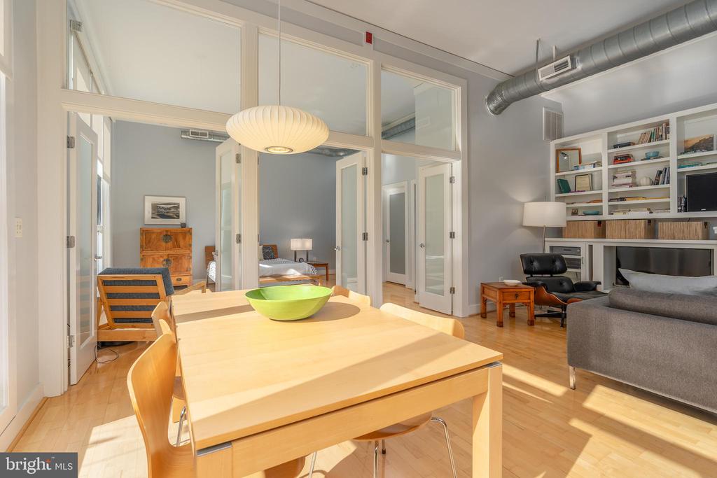 2380 CHAMPLAIN STREET NW 15 NOW 305 PENTHOUSE