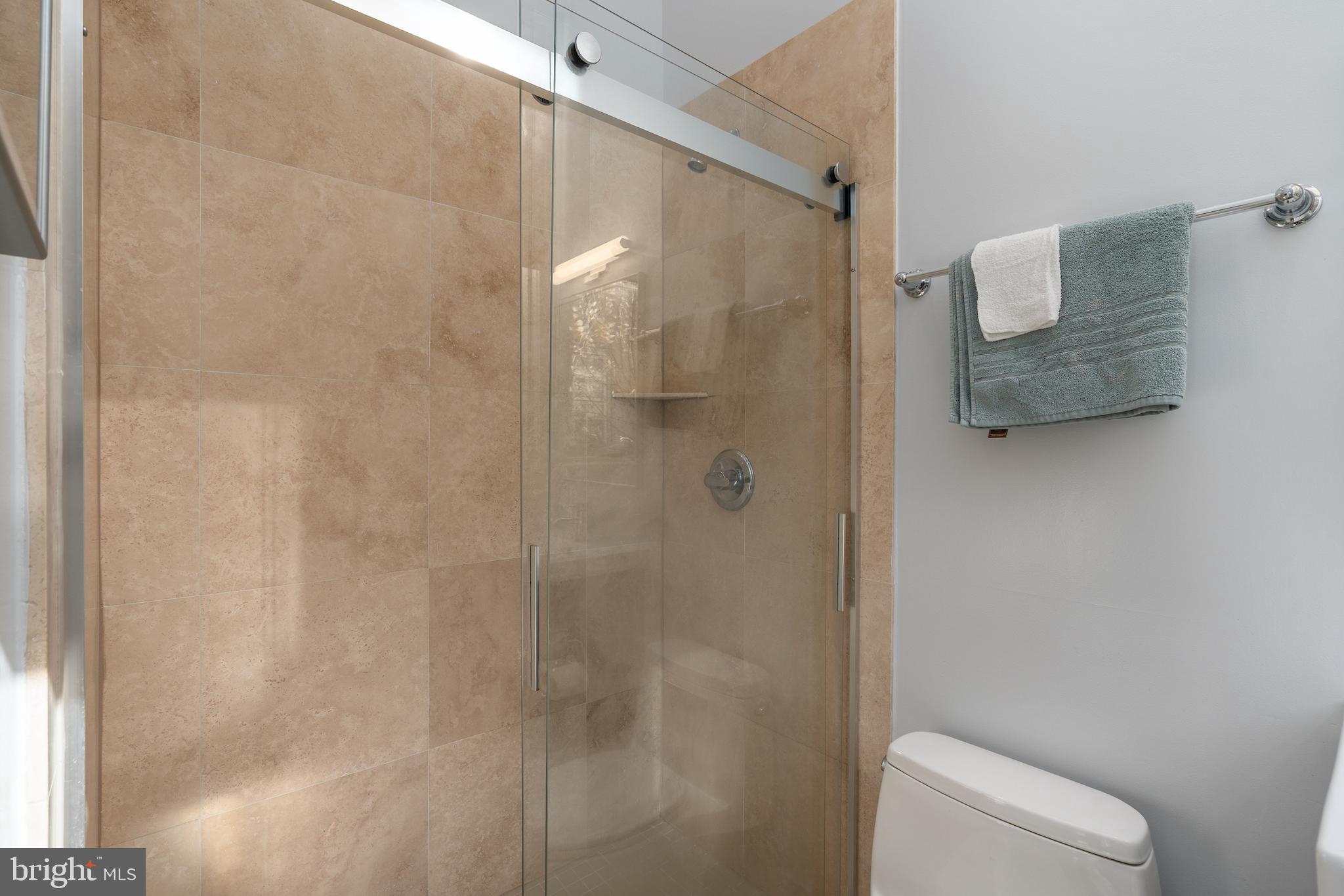 2380 CHAMPLAIN STREET NW 15 NOW 305 PENTHOUSE