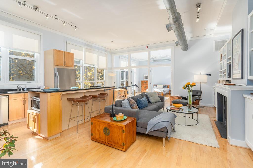 2380 CHAMPLAIN STREET NW 15 NOW 305 PENTHOUSE