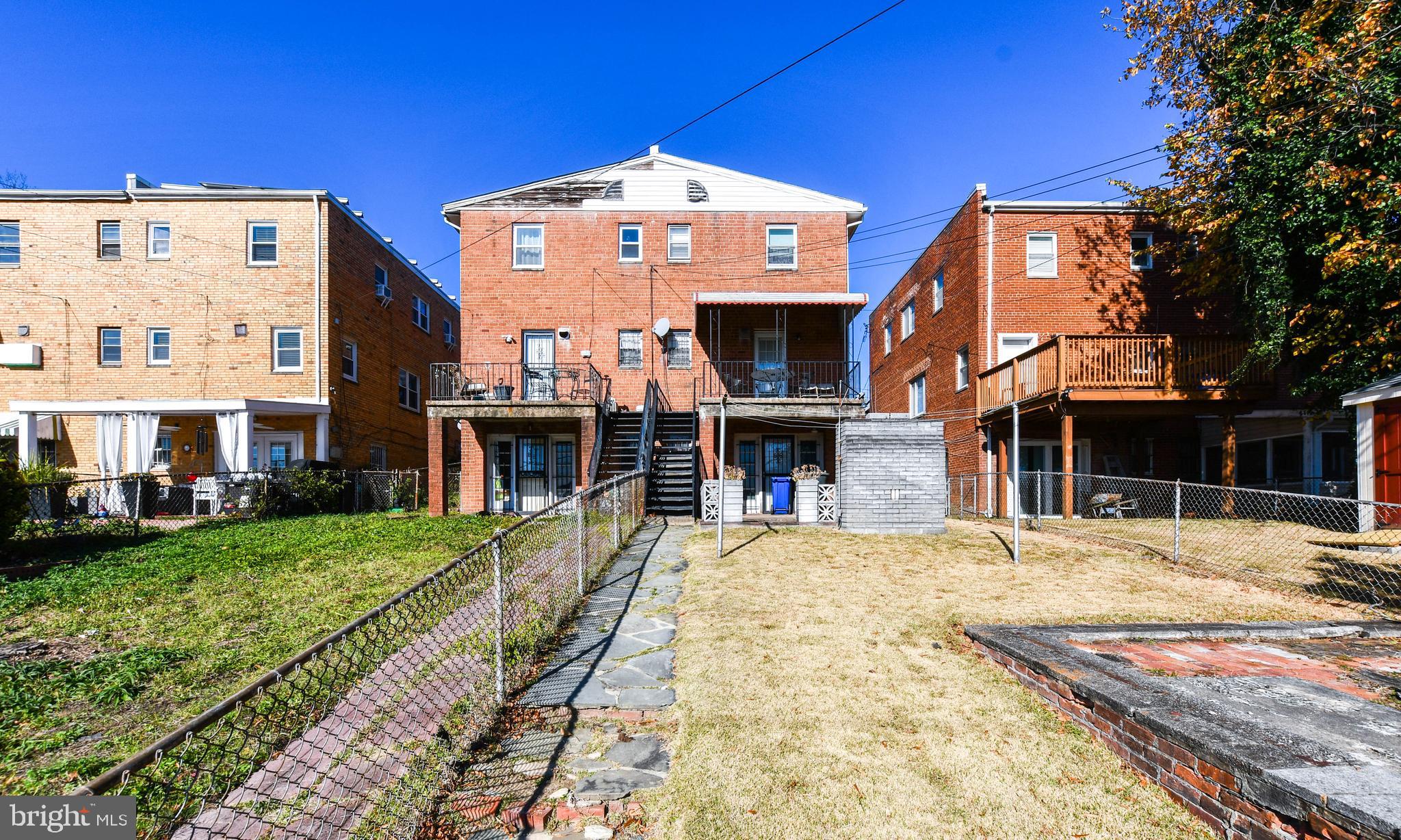 5320 CHILLUM PLACE NE