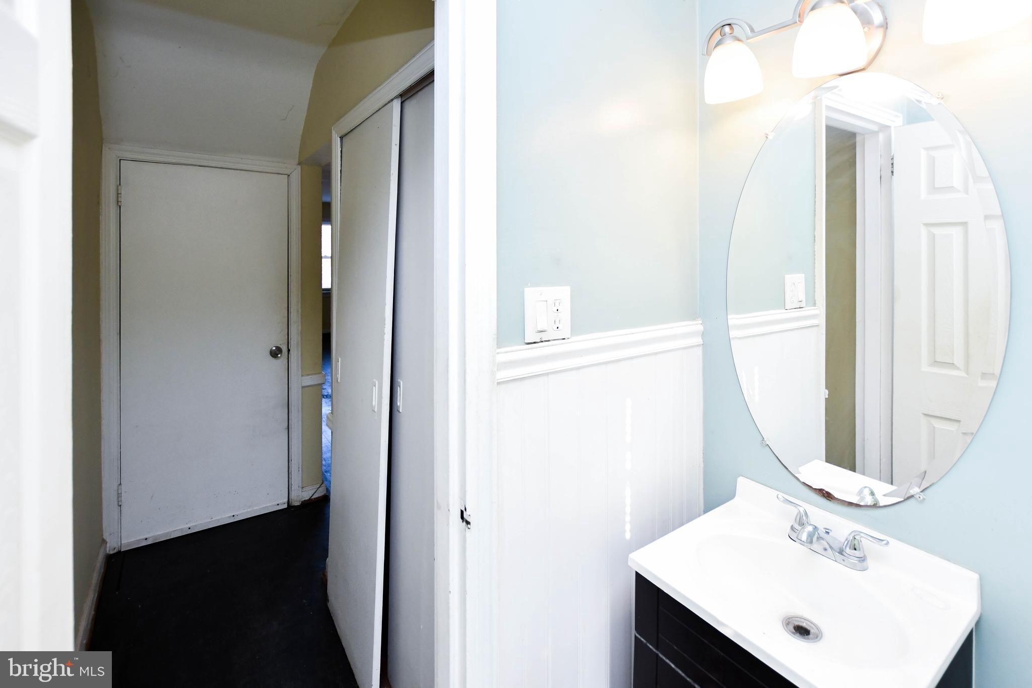 5320 CHILLUM PLACE NE