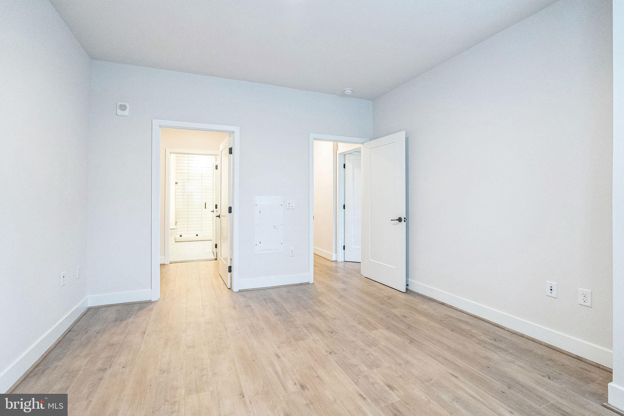 1339 E STREET SE 309