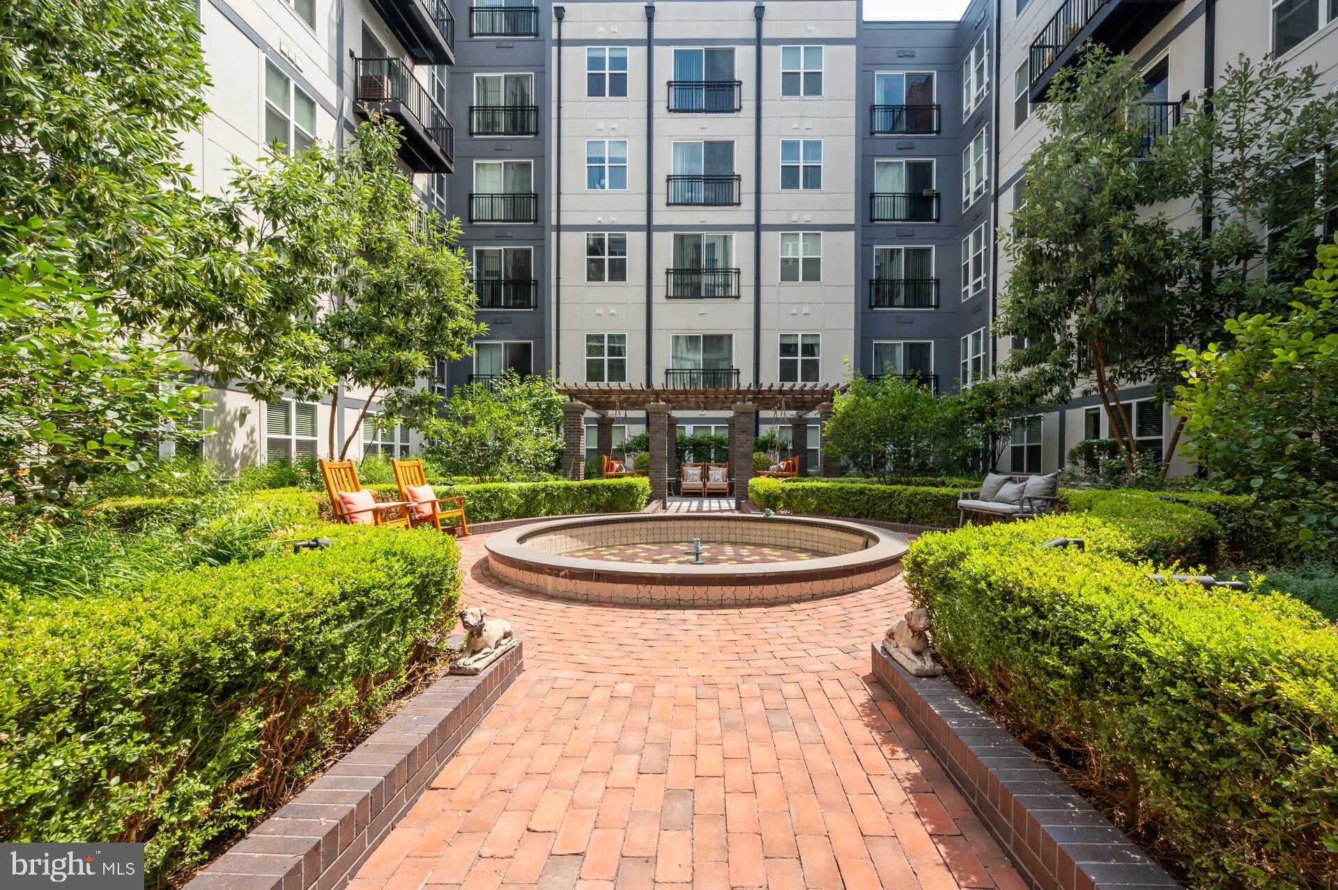 1339 E STREET SE 230