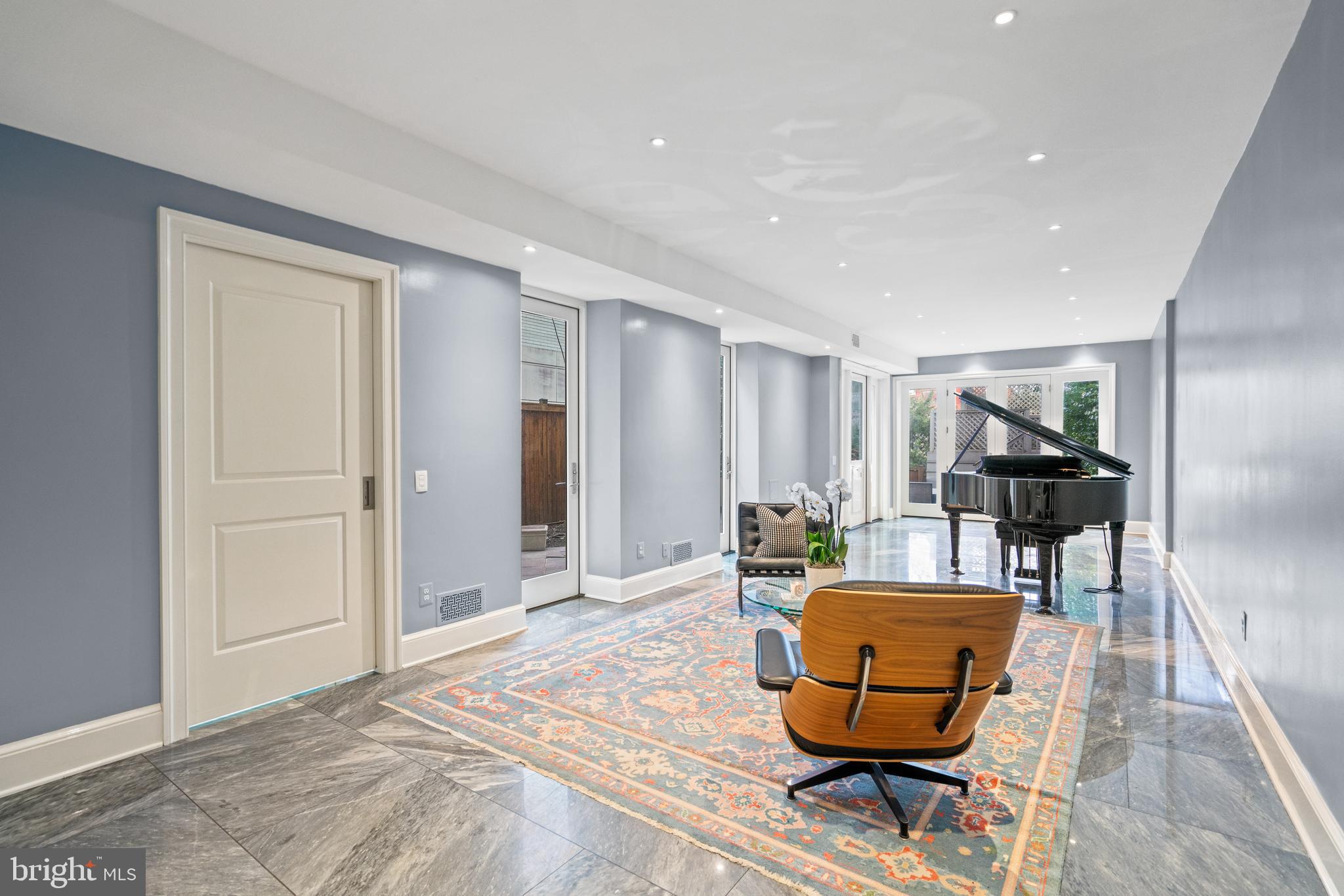 1806 24TH STREET NW