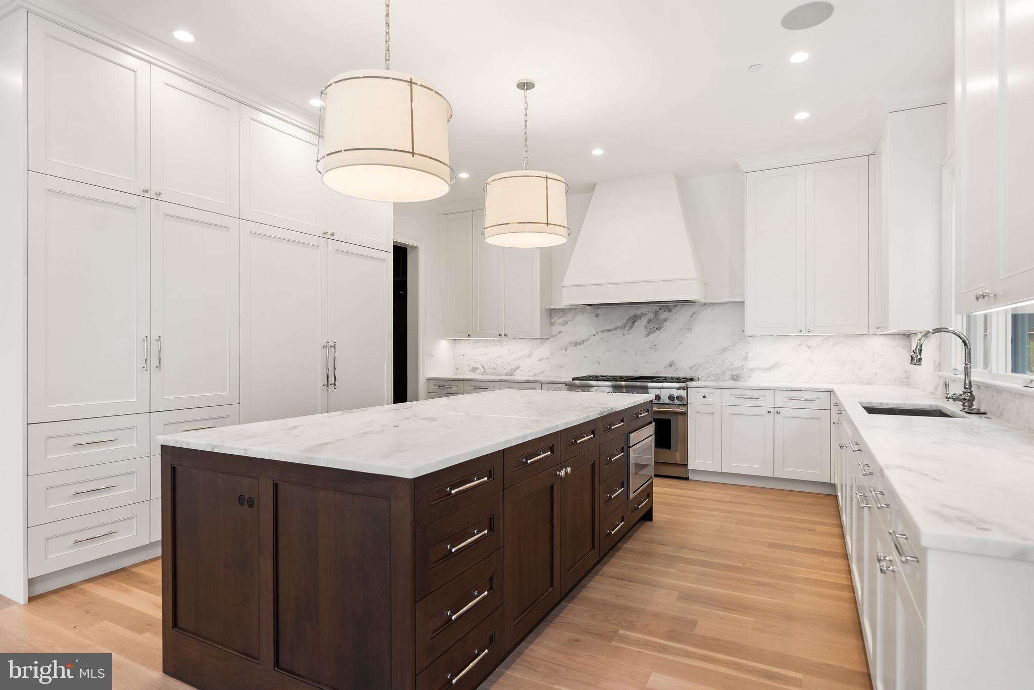 4905 VAN NESS STREET NW