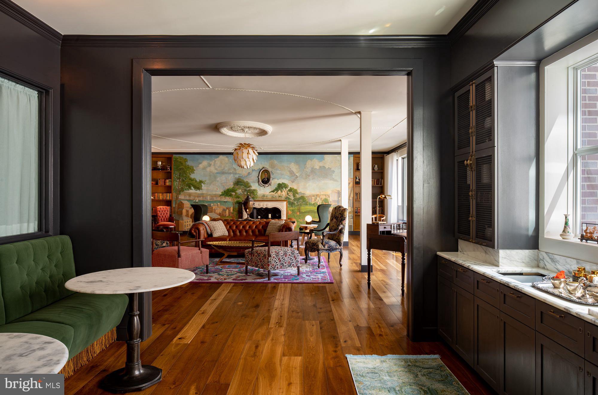 1339 E STREET SE 009