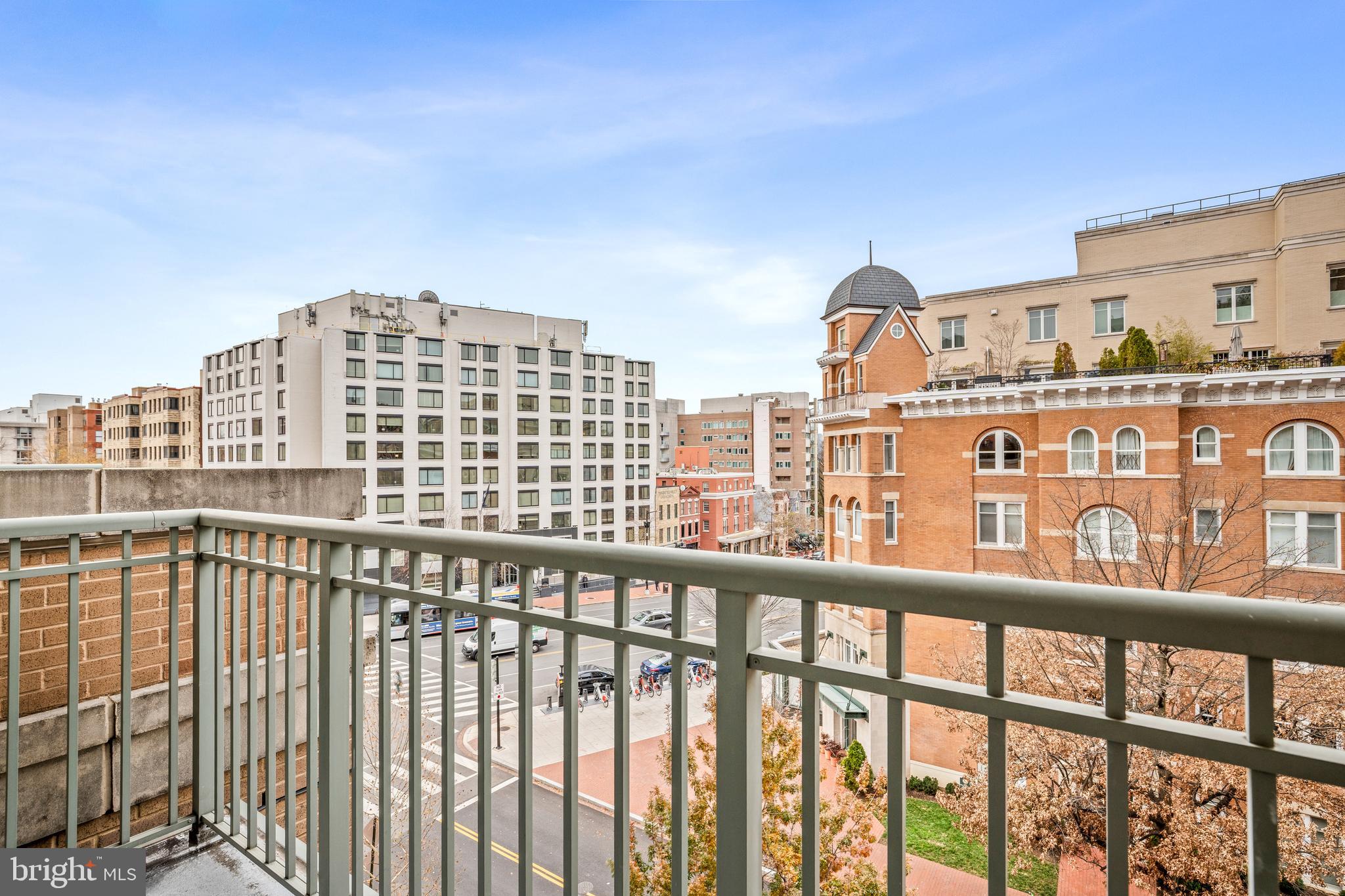 2425 L STREET NW 504