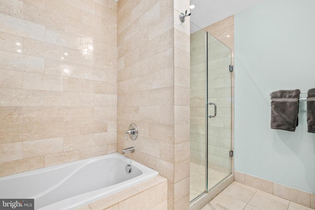 2425 L STREET NW 504