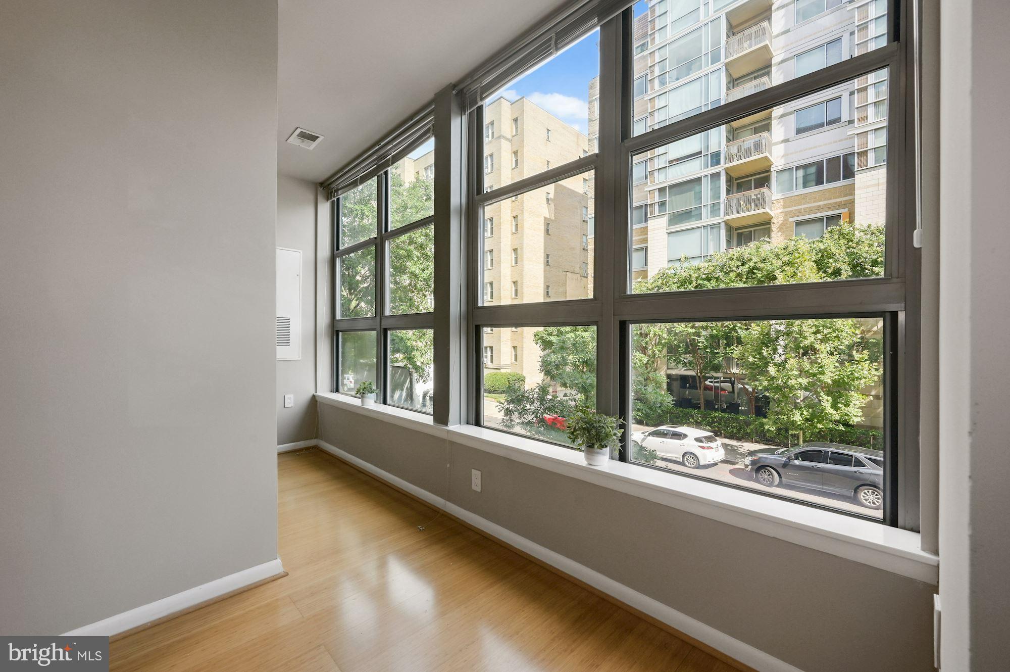 1300 N STREET NW 218