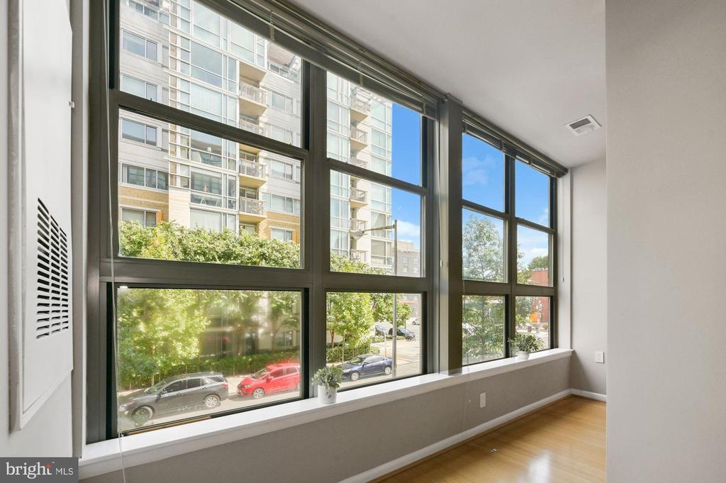 1300 N STREET NW 218
