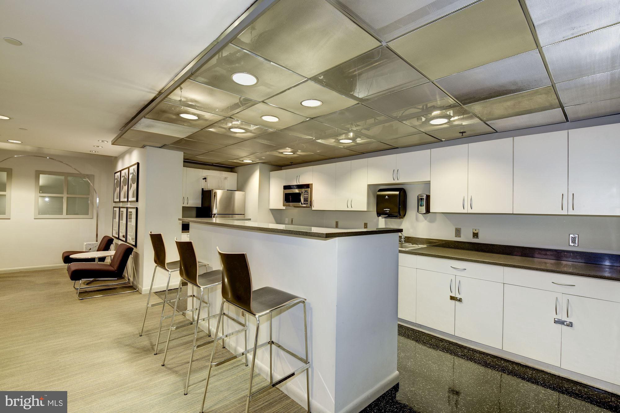 1300 N STREET NW 218