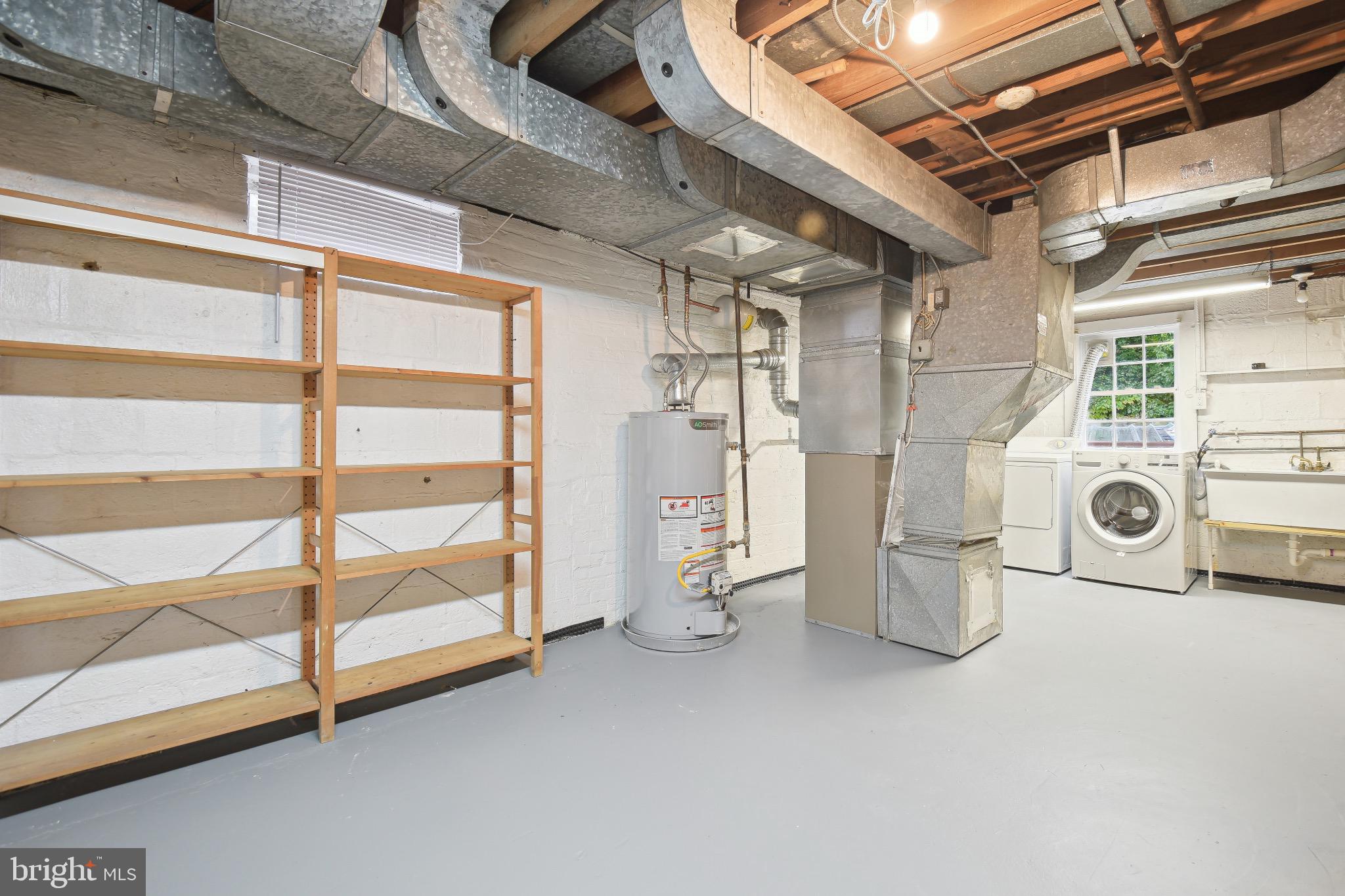 2926 KANAWHA STREET NW