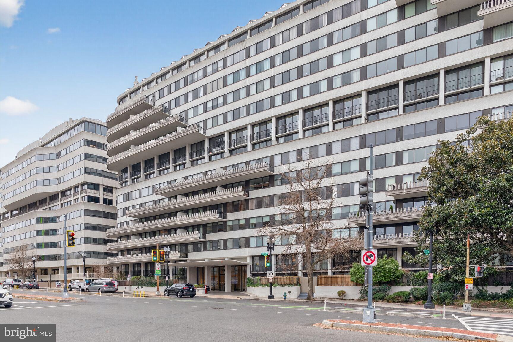 2700 VIRGINIA AVENUE NW 1208