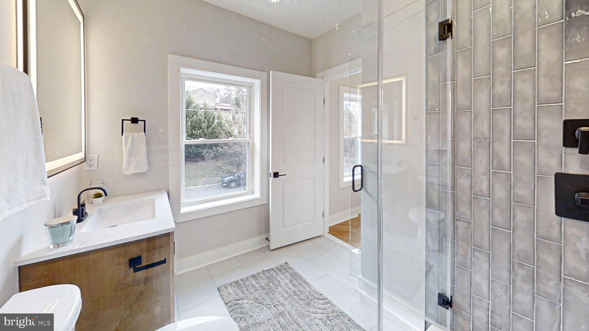 1336 RANDOLPH STREET NE