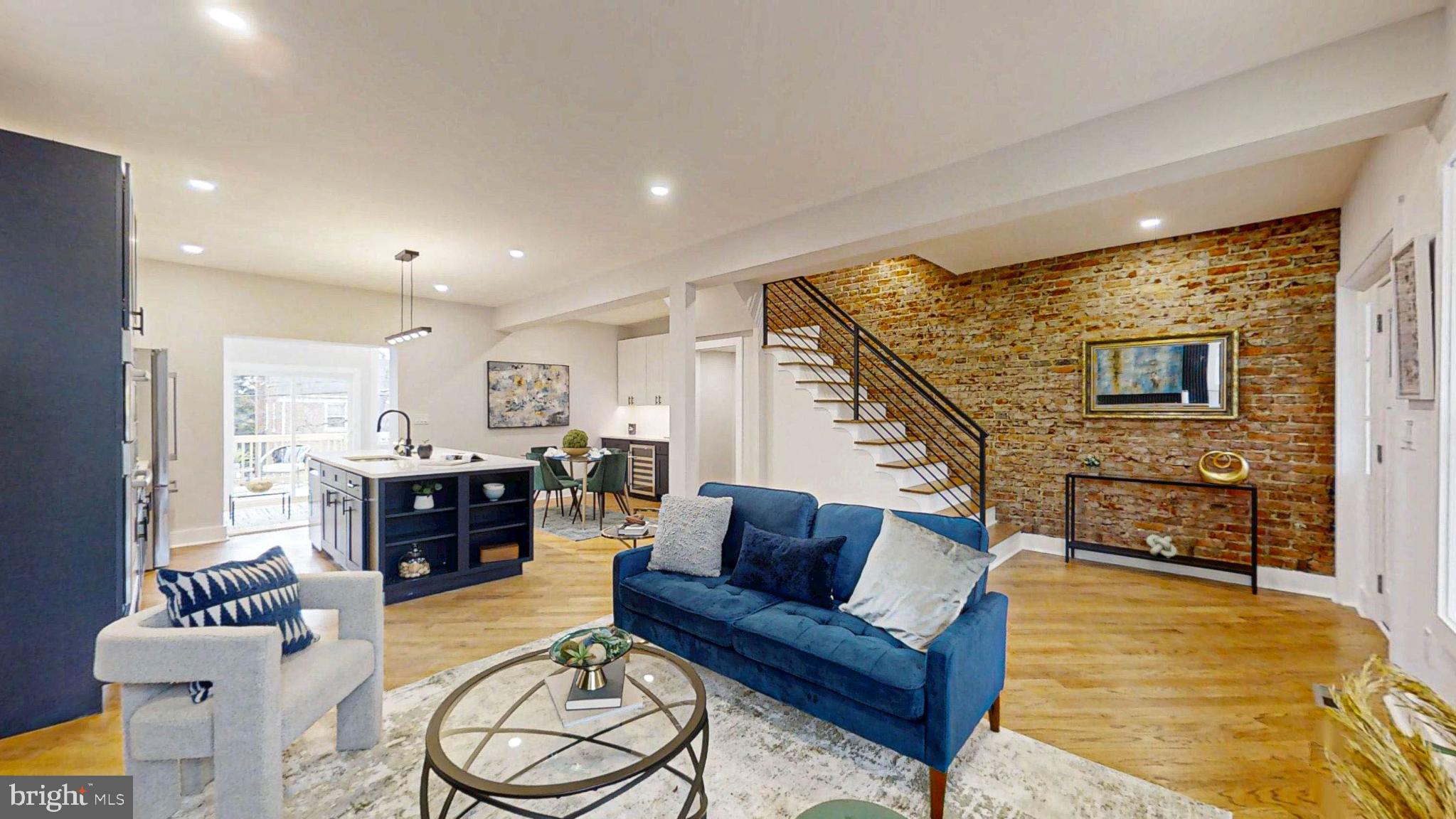 1336 RANDOLPH STREET NE