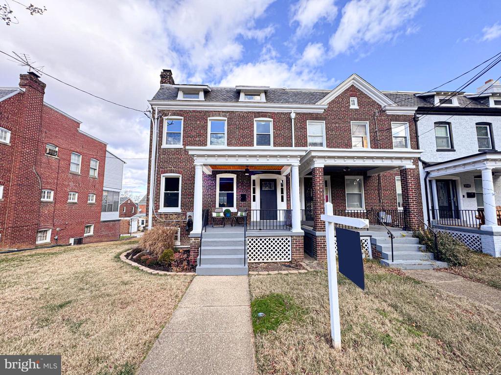 1336 RANDOLPH STREET NE