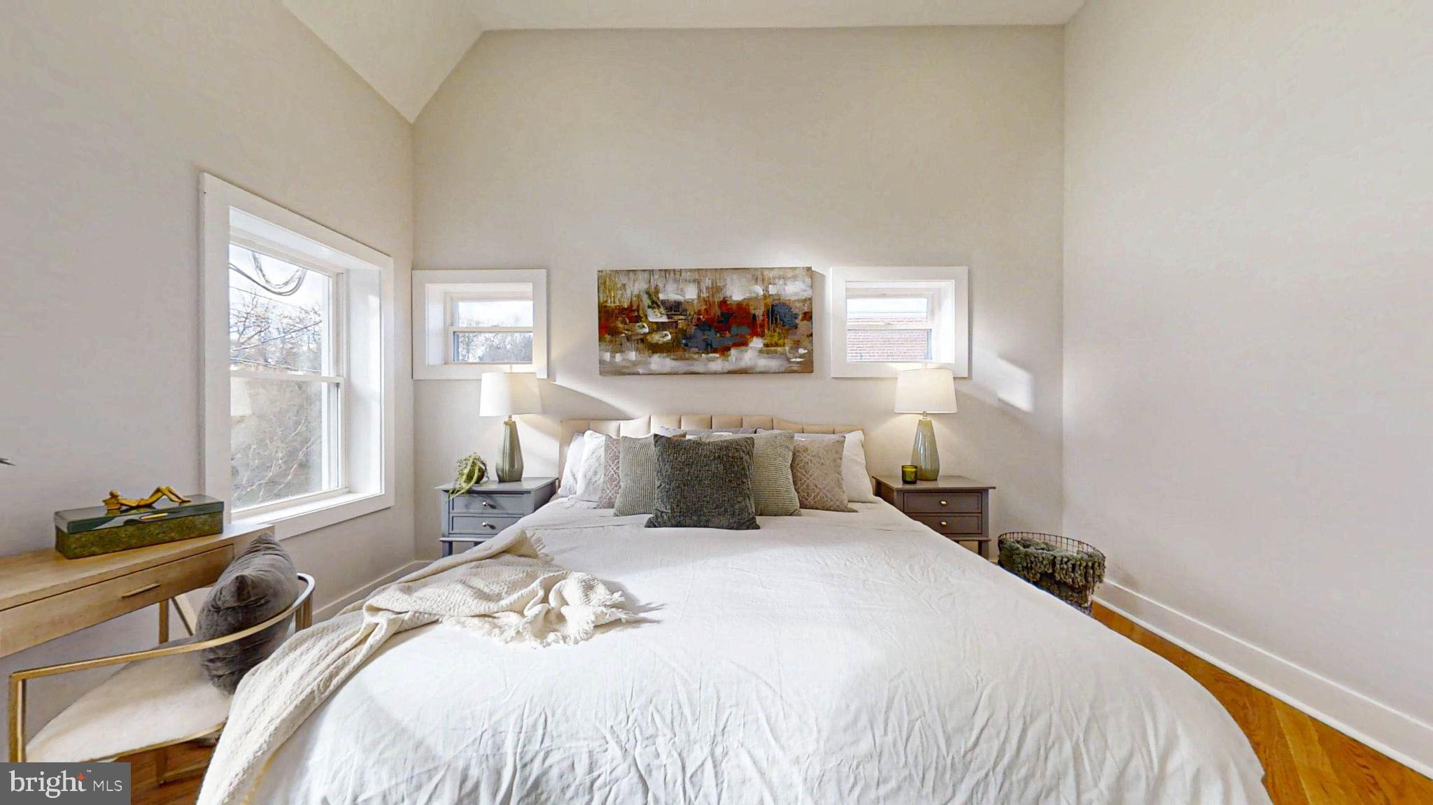 1336 RANDOLPH STREET NE