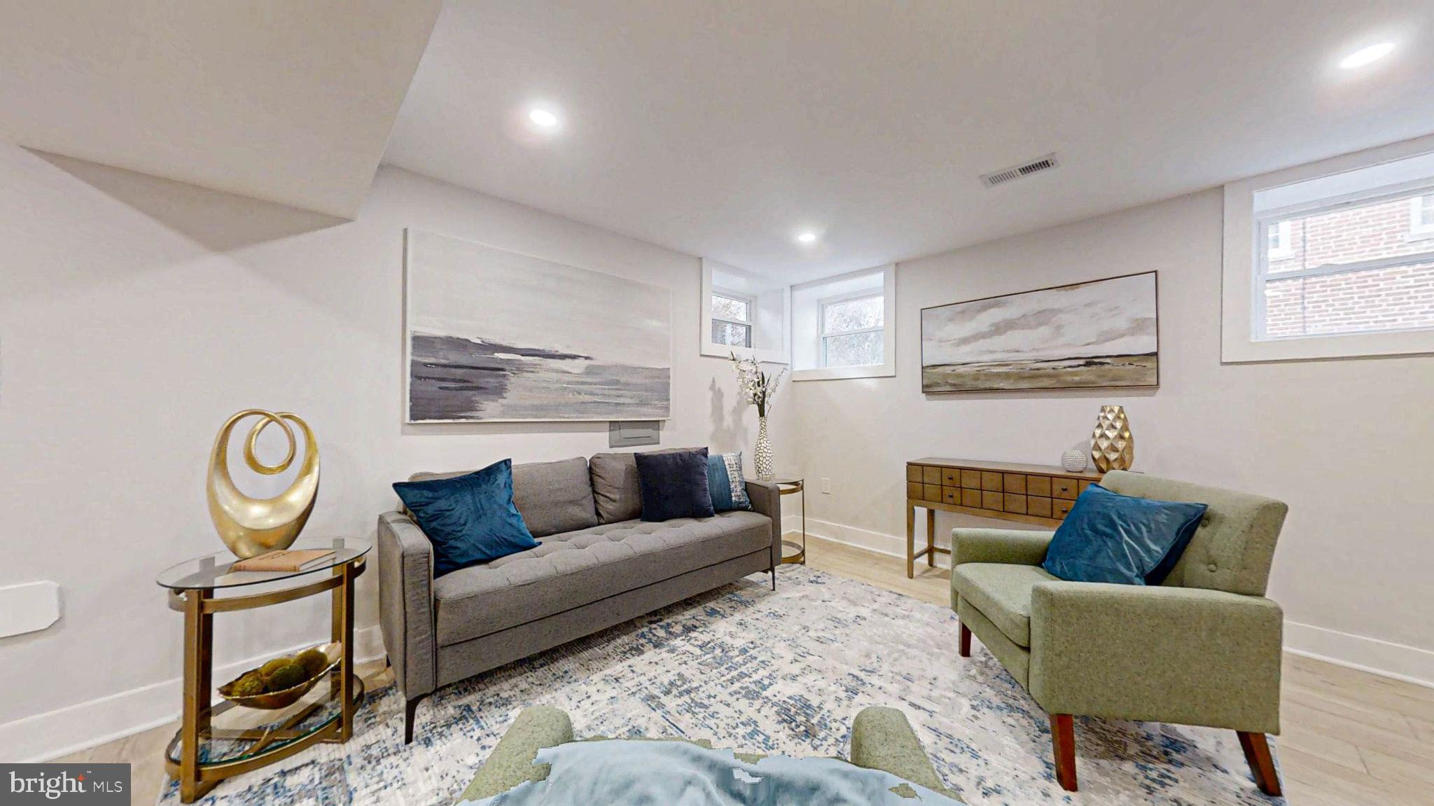 1336 RANDOLPH STREET NE