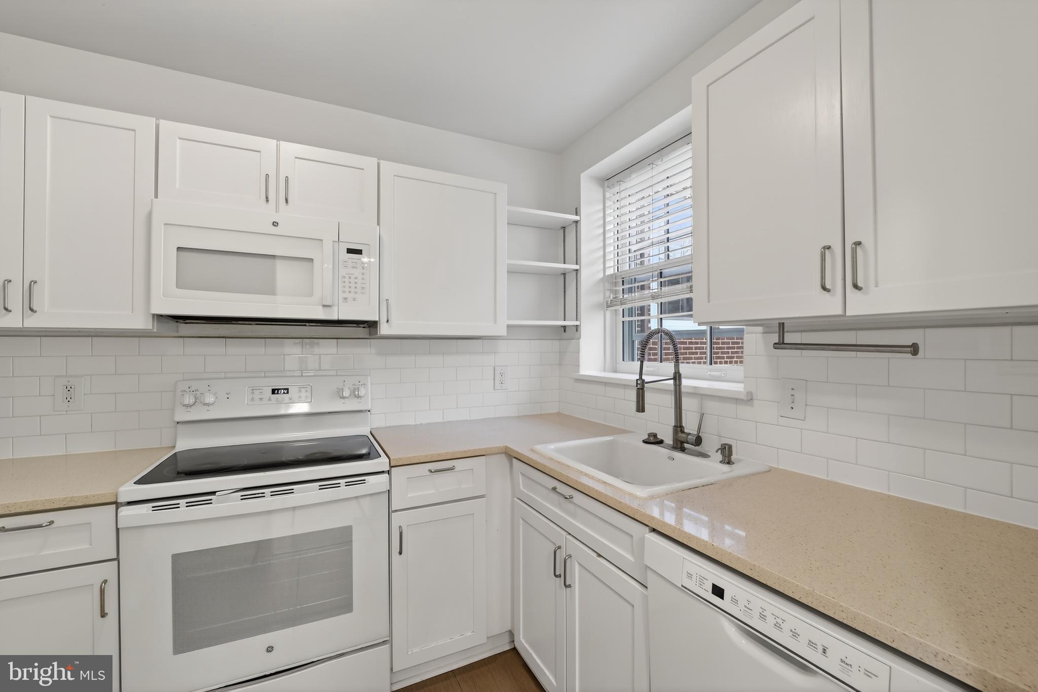 3450 39TH STREET NW A685