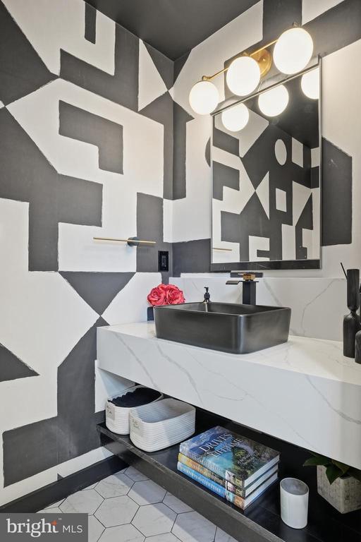 2125 14TH STREET NW 304W
