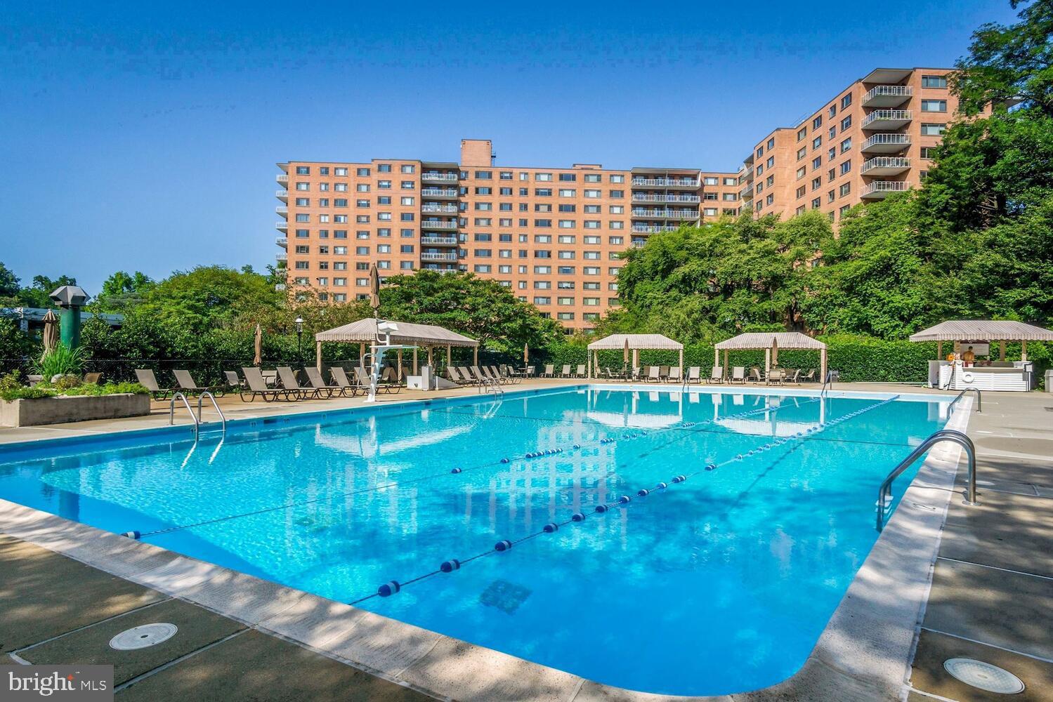 4201 CATHEDRAL AVENUE NW 222E