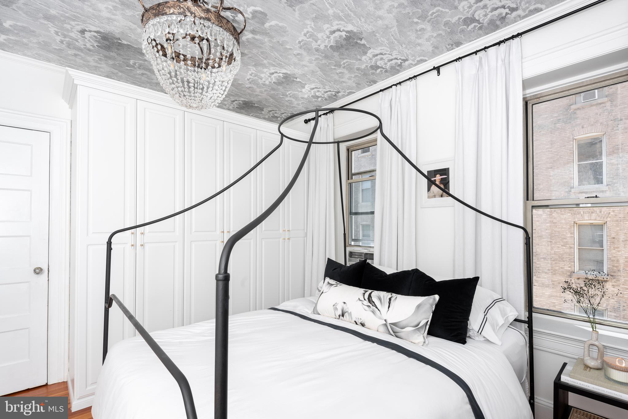 2022 COLUMBIA ROAD NW 318