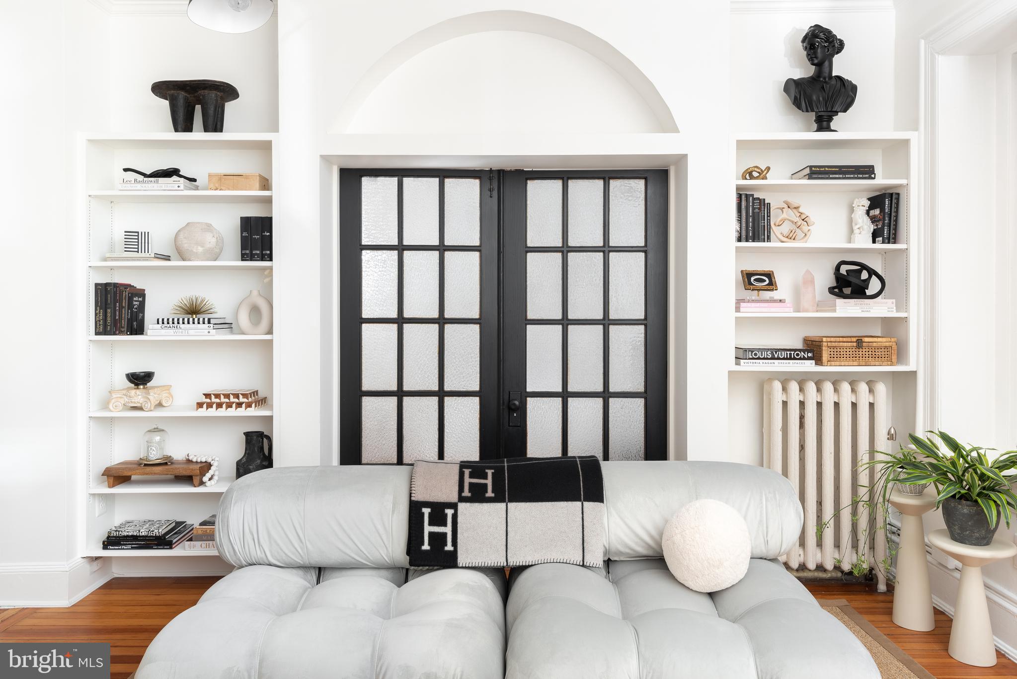 2022 COLUMBIA ROAD NW 318