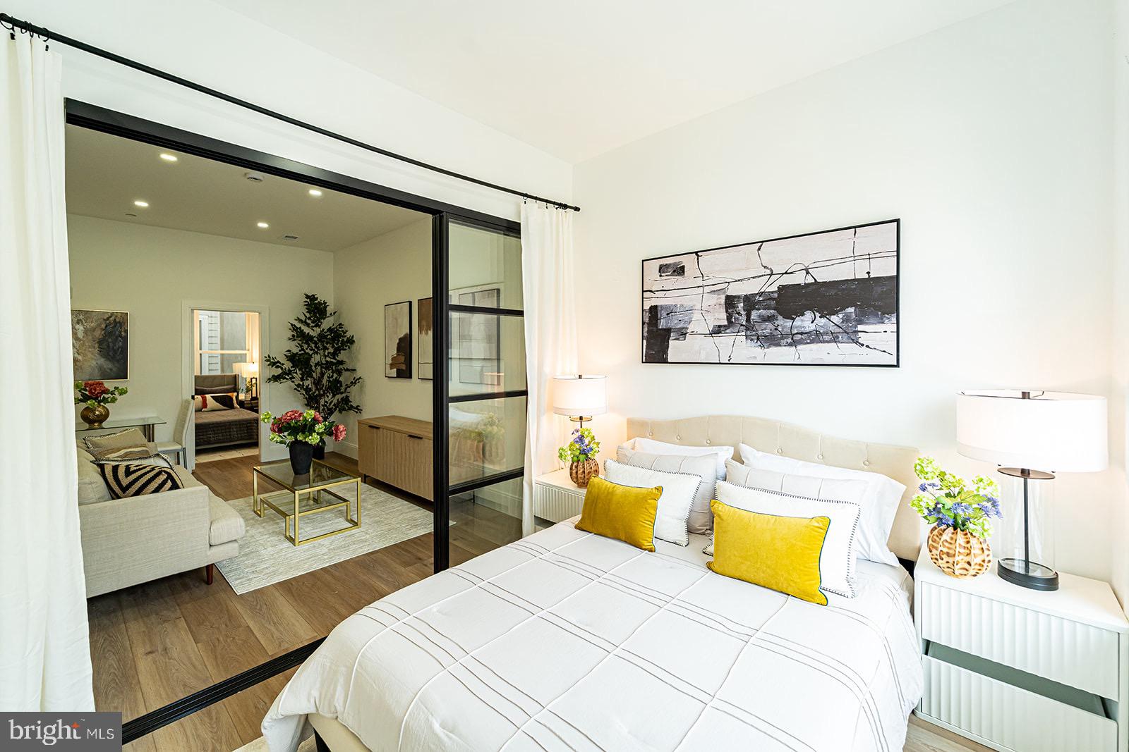 2517 ONTARIO ROAD NW 5