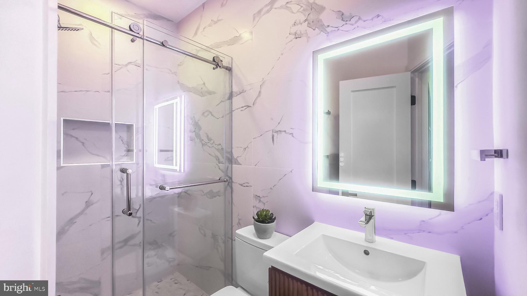 2517 ONTARIO ROAD NW 5