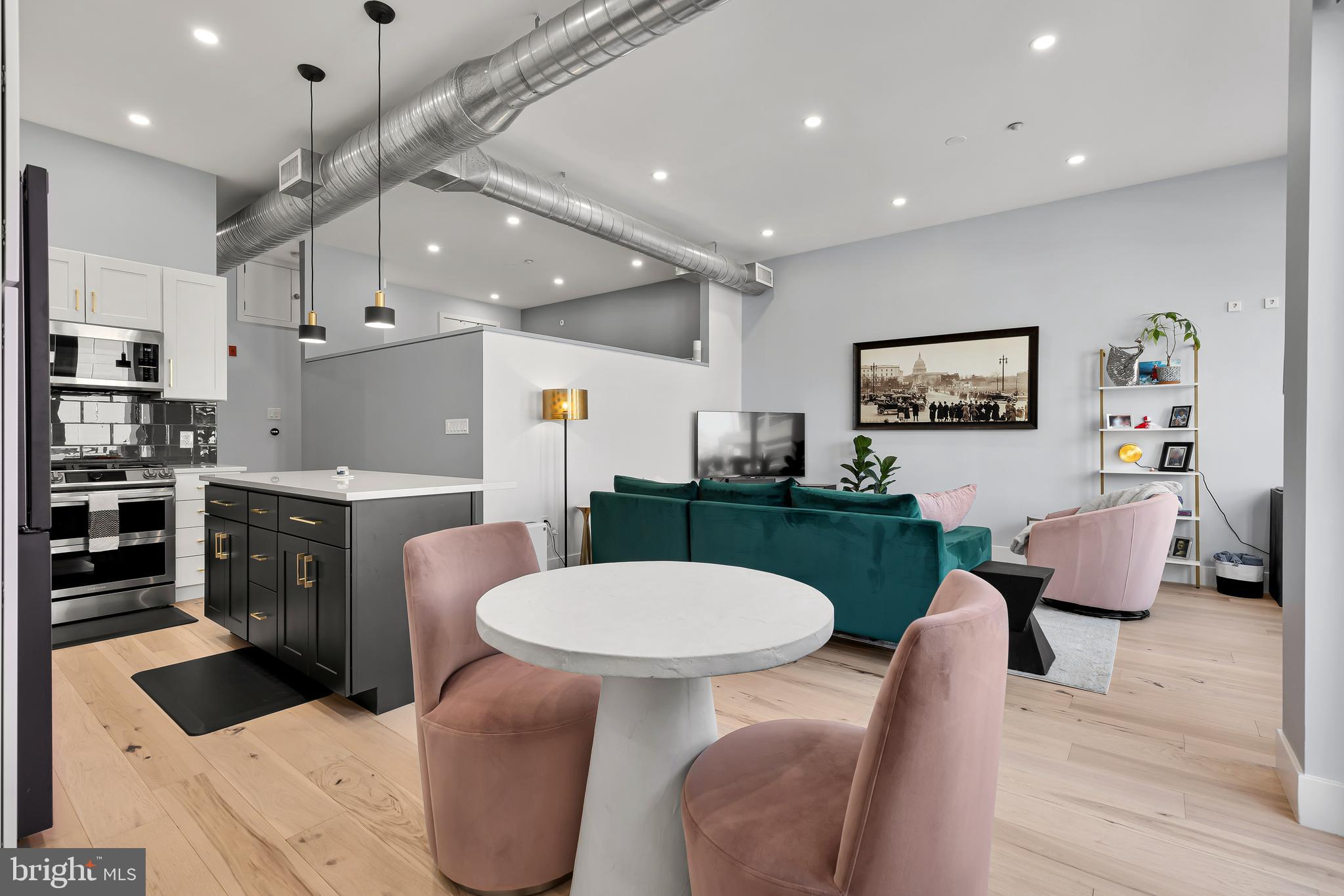 1390 V STREET NW 303