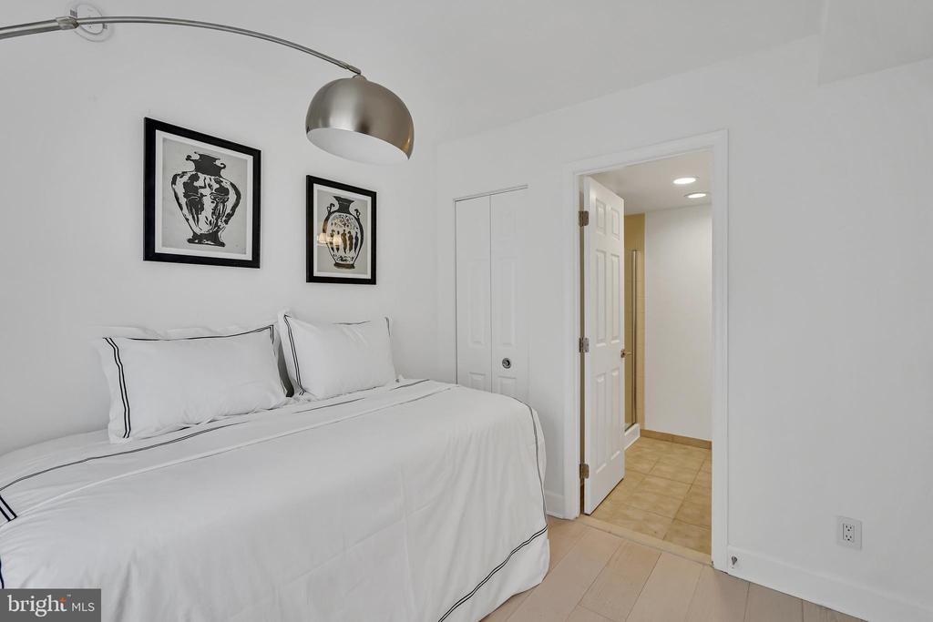 3401 38TH STREET NW 407