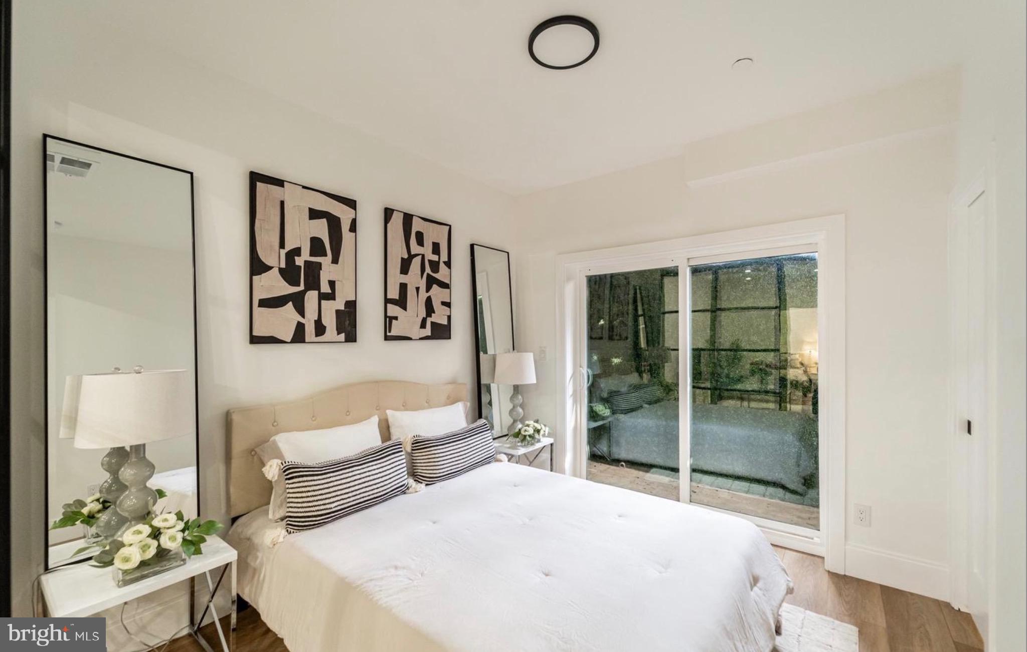 2517 ONTARIO ROAD NW 2