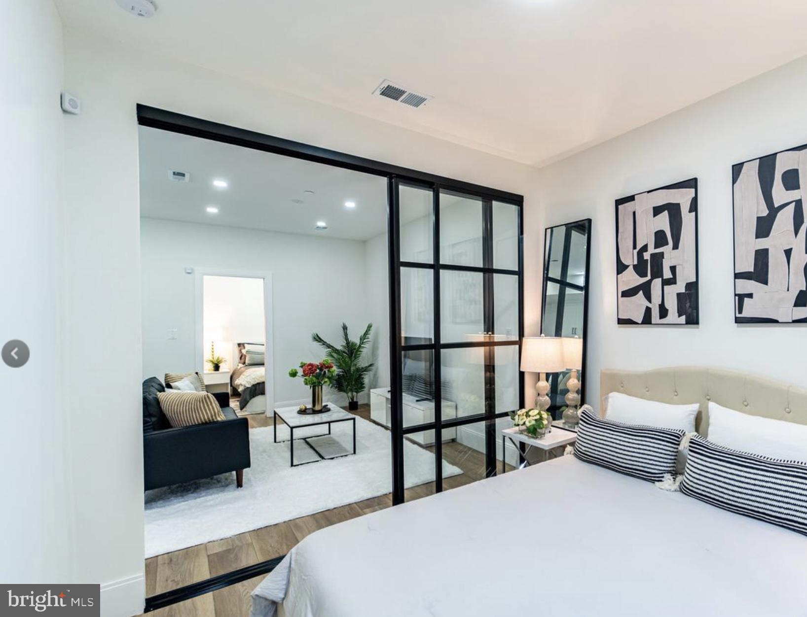 2517 ONTARIO ROAD NW 2