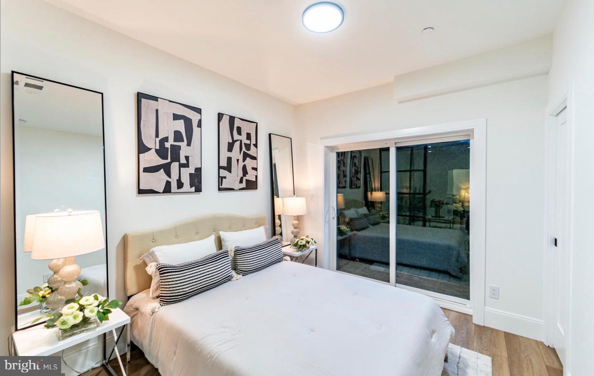 2517 ONTARIO ROAD NW 2