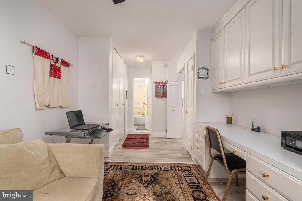 730 24TH STREET NW 500/501