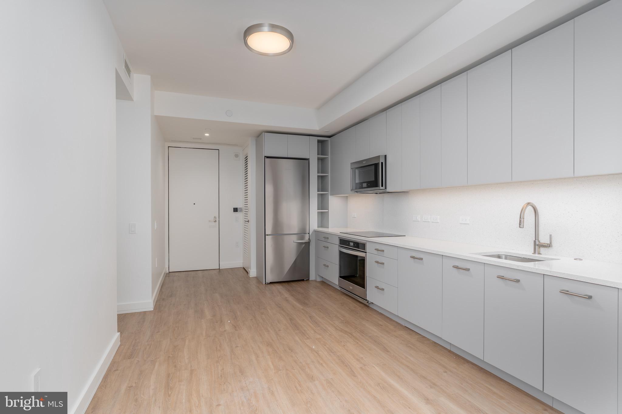 1630 COLUMBIA ROAD NW 208