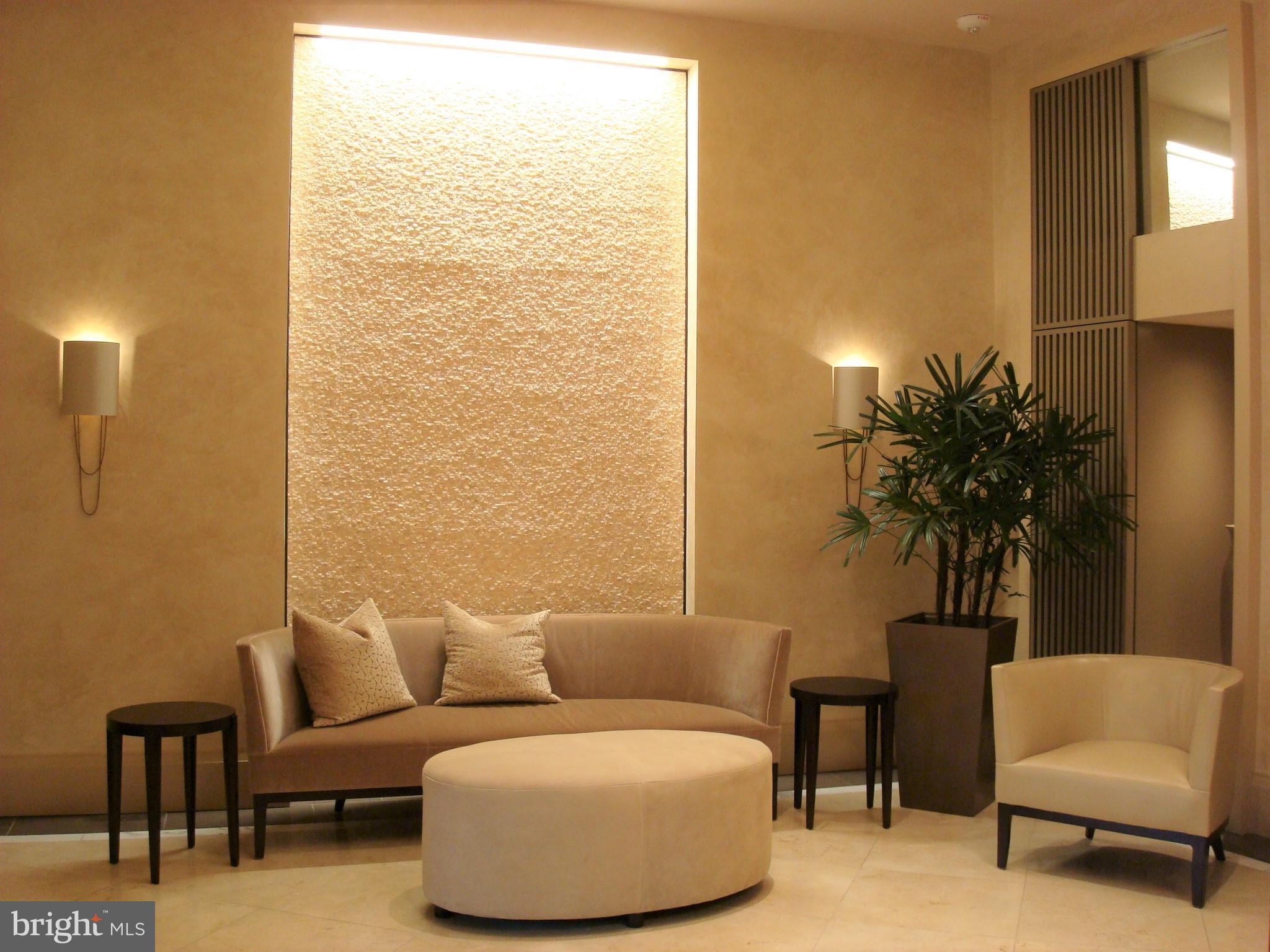 4200 NW MASSACHUSETTS AVENUE NW 313