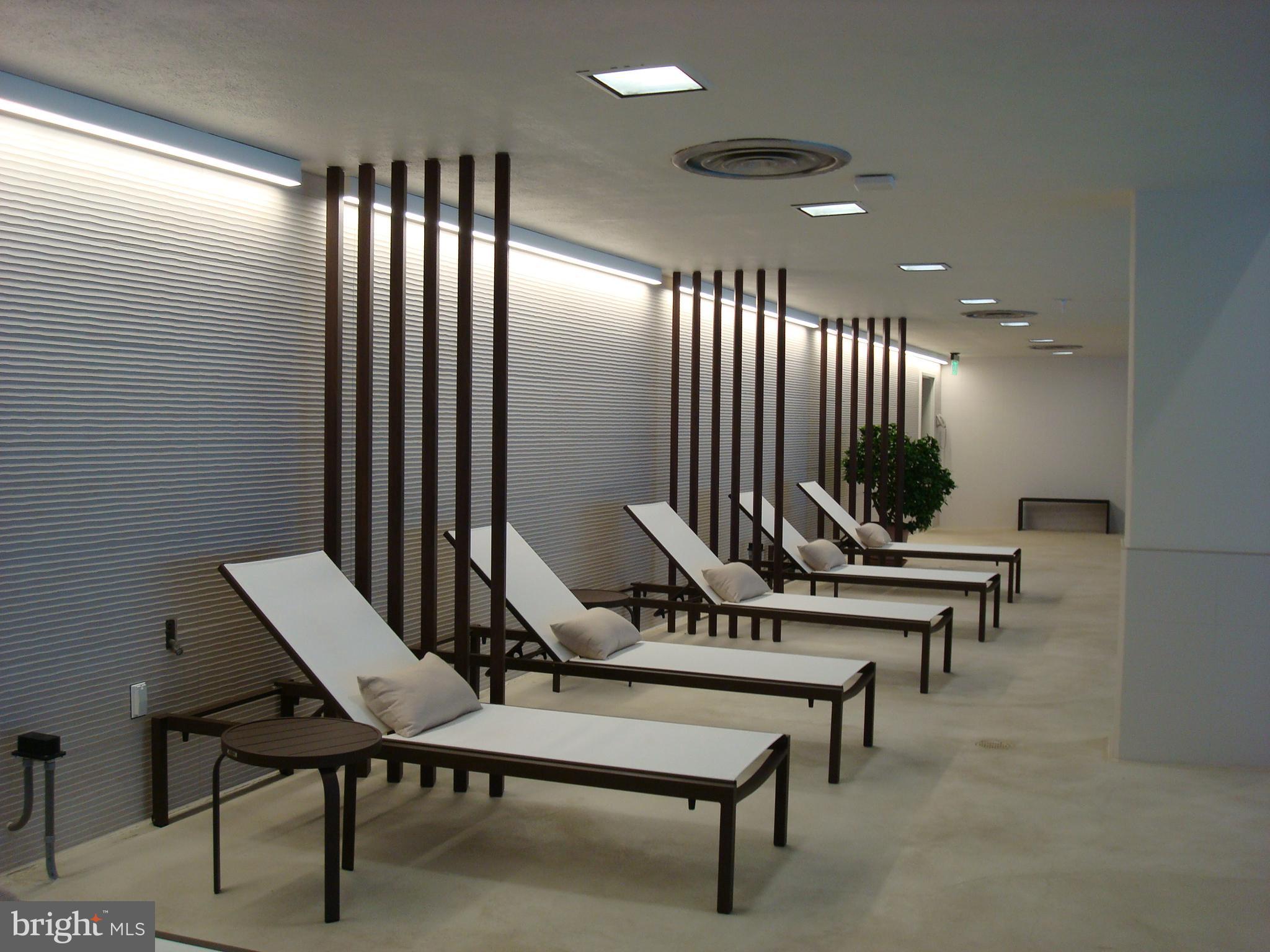 4200 NW MASSACHUSETTS AVENUE NW 313