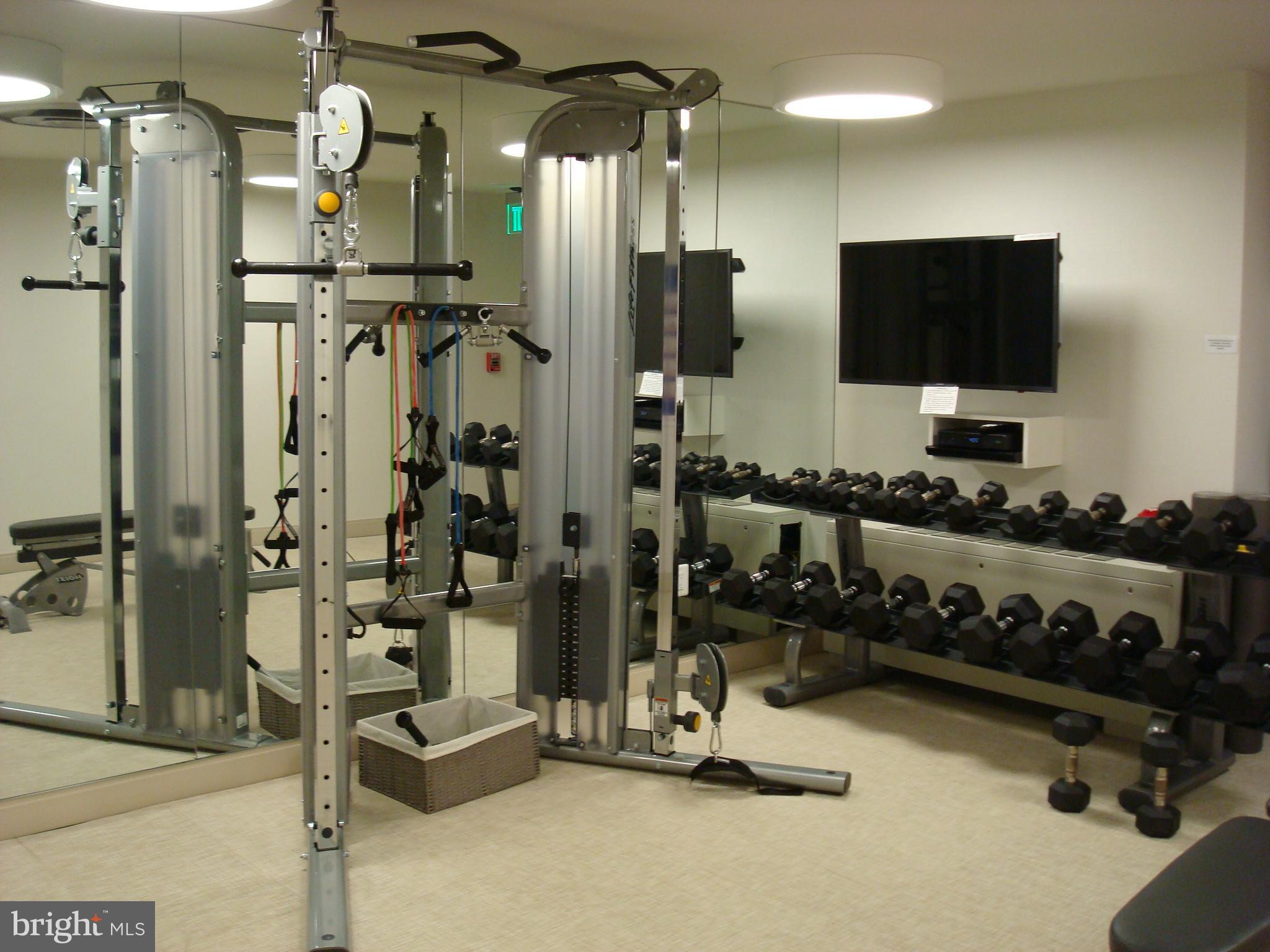 4200 NW MASSACHUSETTS AVENUE NW 313