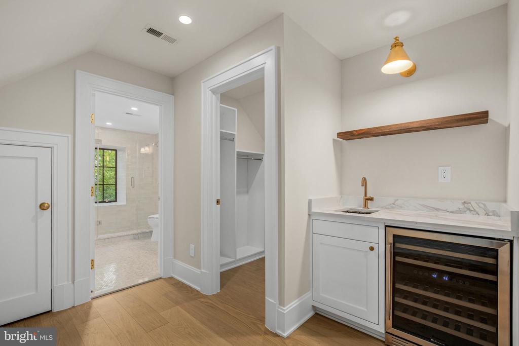 2710 36TH STREET NW