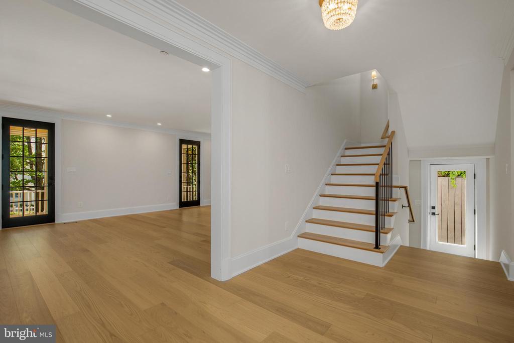 2710 36TH STREET NW