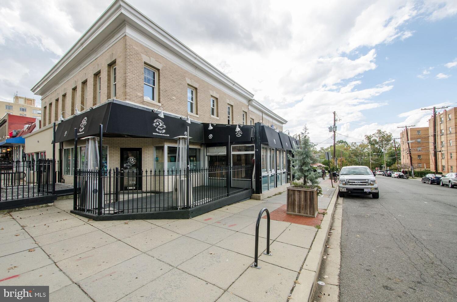 4201 CATHEDRAL AVENUE NW 601E