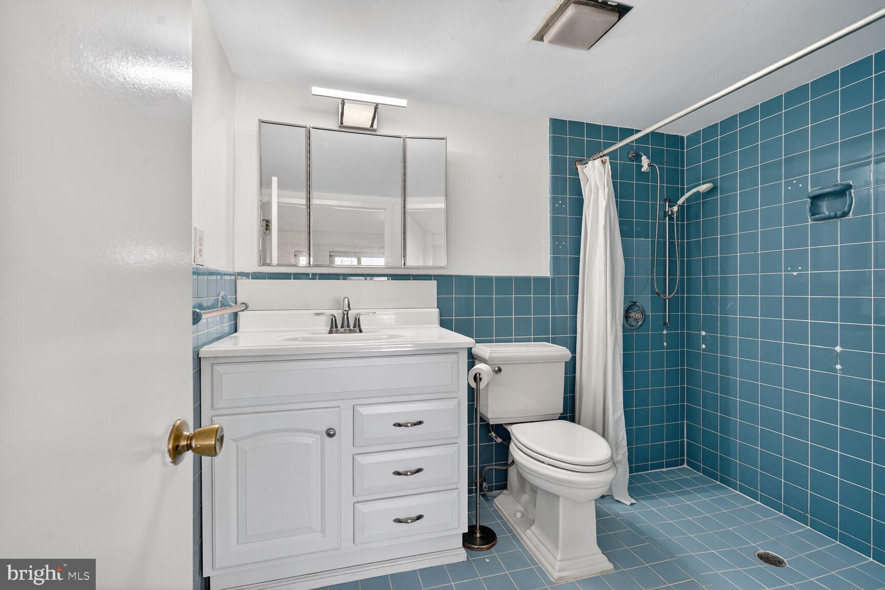 4201 CATHEDRAL AVENUE NW 601E