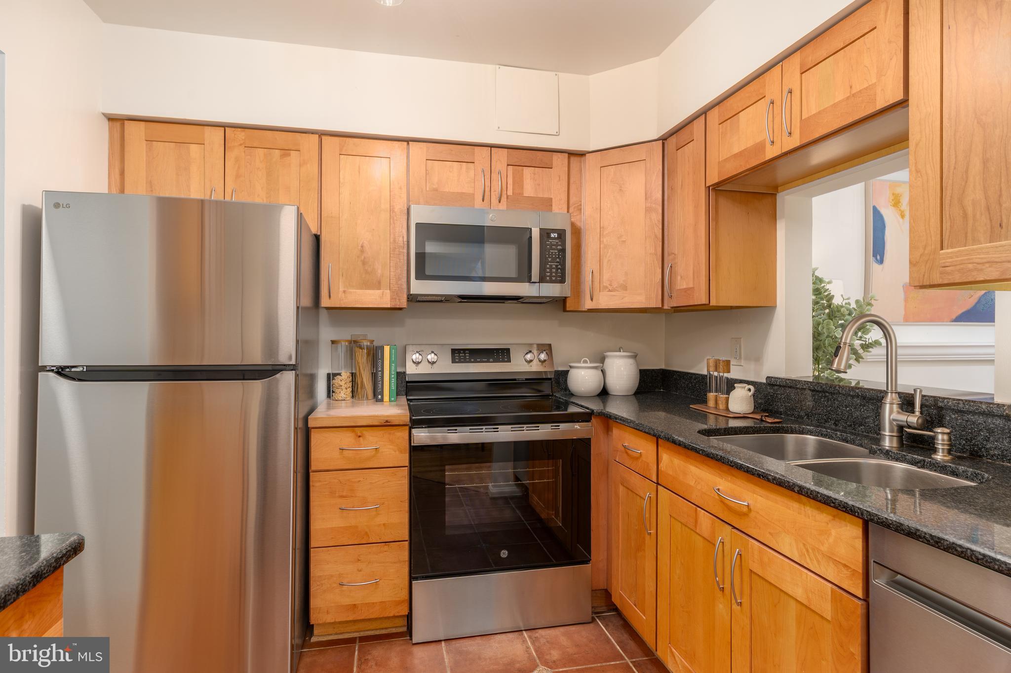 3806 PORTER STREET NW 101