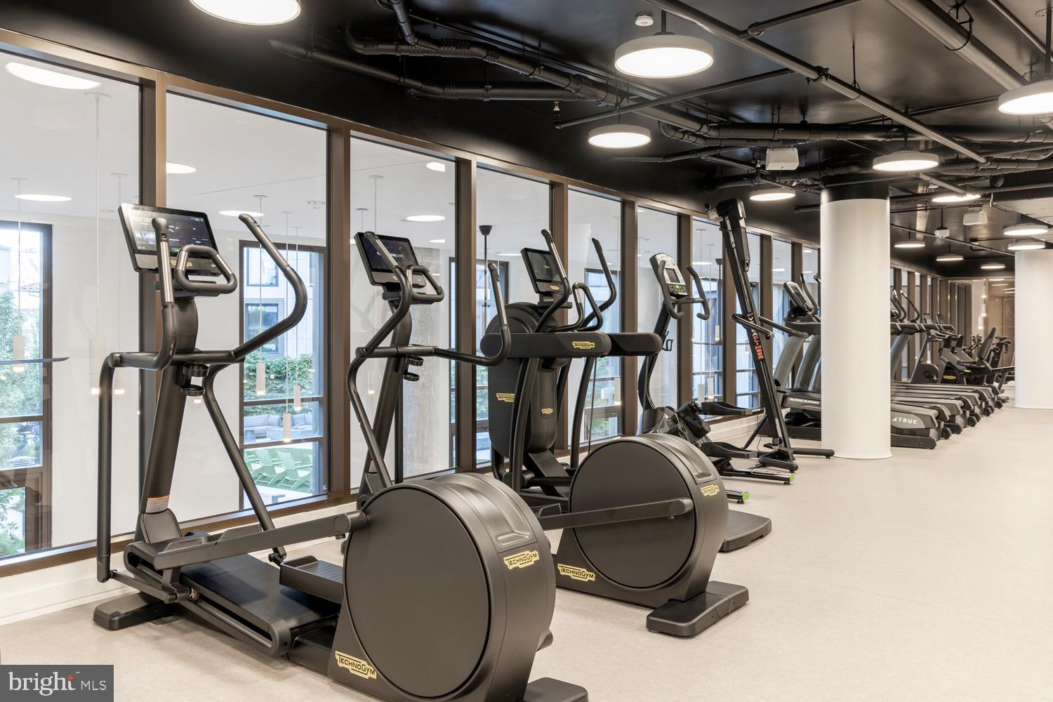 1630 COLUMBIA ROAD NW 908