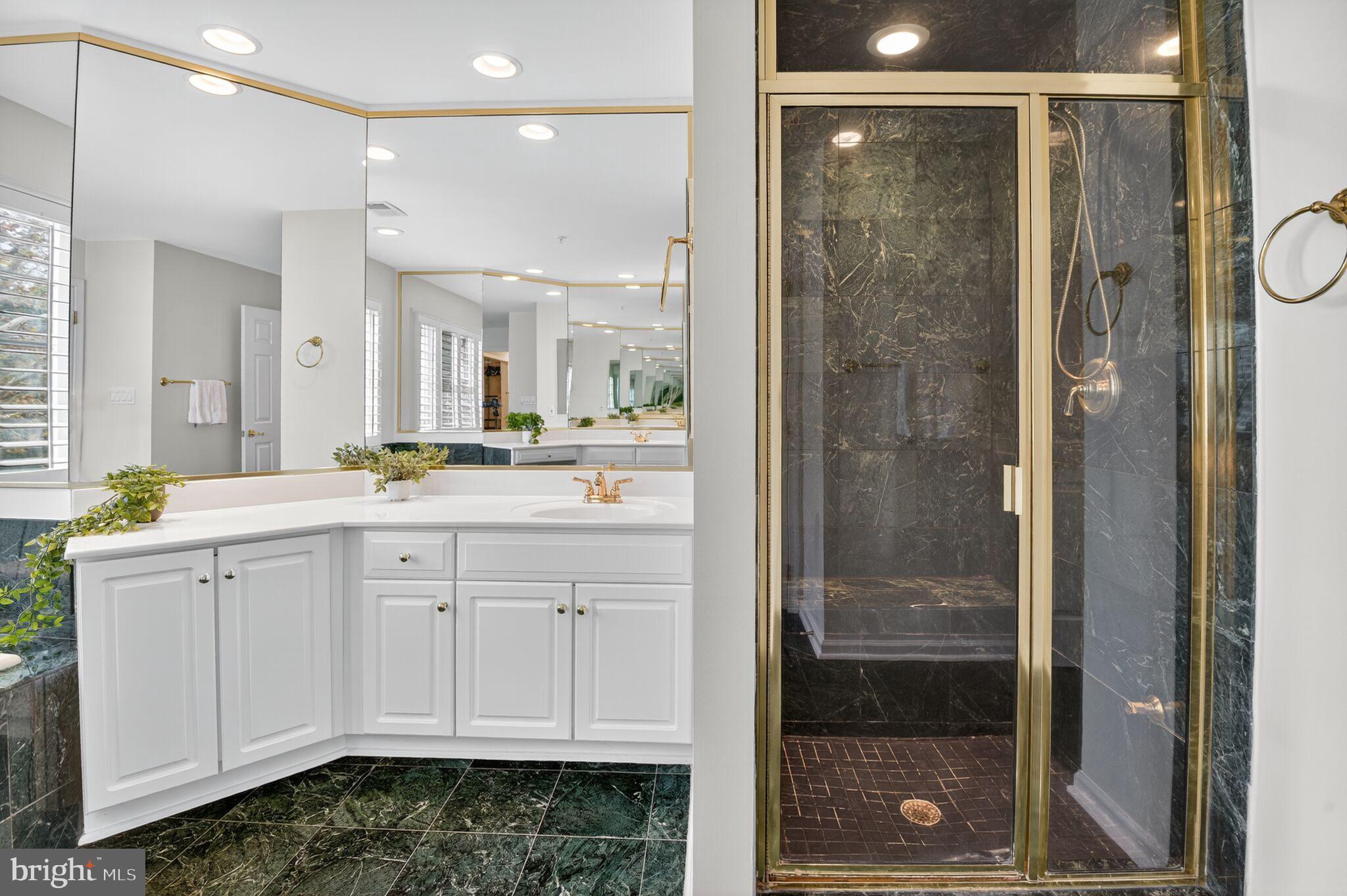 4015 MANSION DRIVE NW