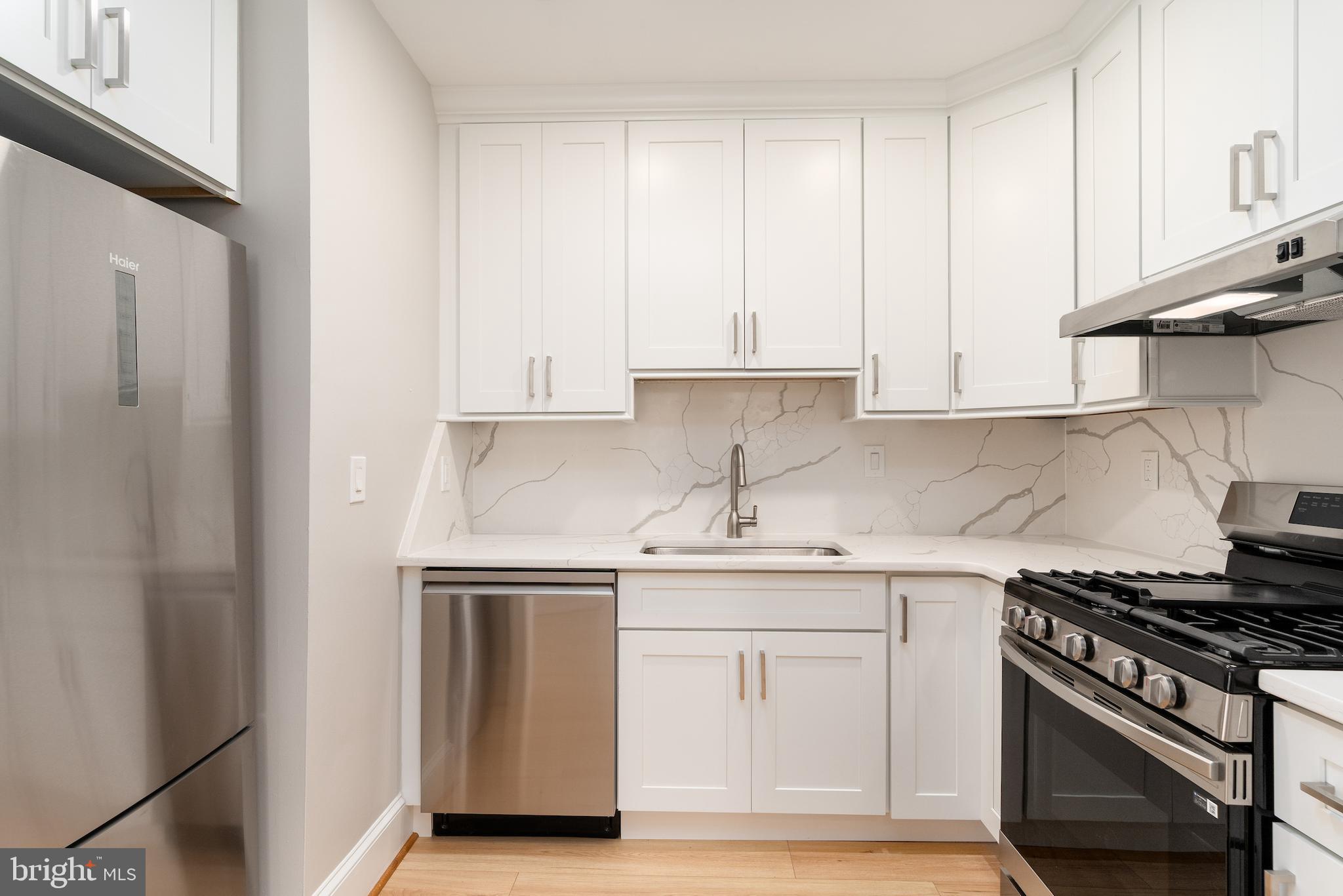 523 CONSTITUTION AVENUE NE 3